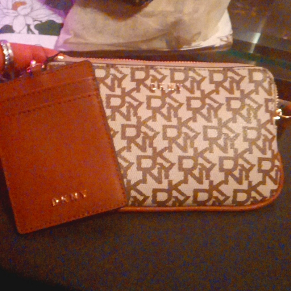 Wristlet and Lanyard